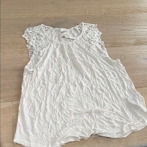 Elegant White Lace Sleeve Women's Top